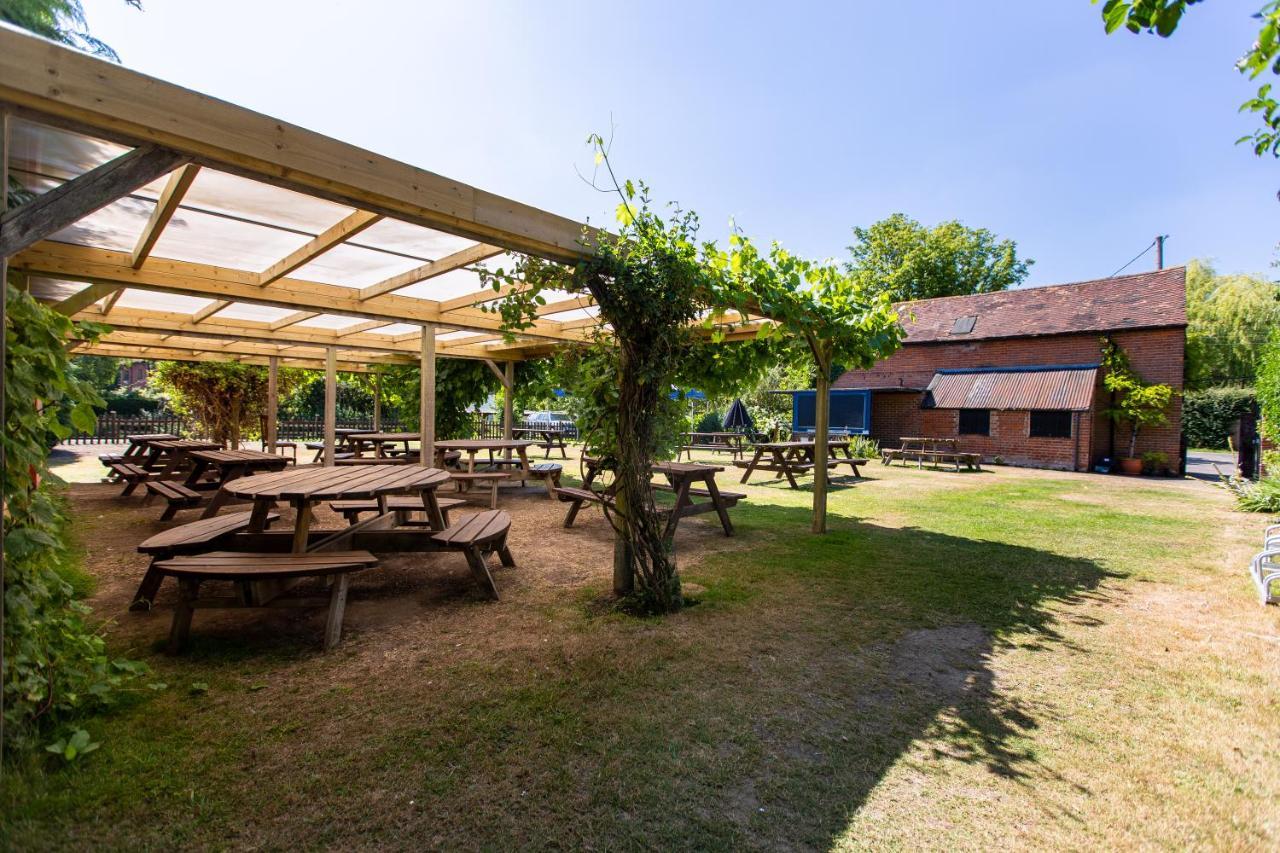 מלון מיידסטון The Woolpack Glamping מראה חיצוני תמונה